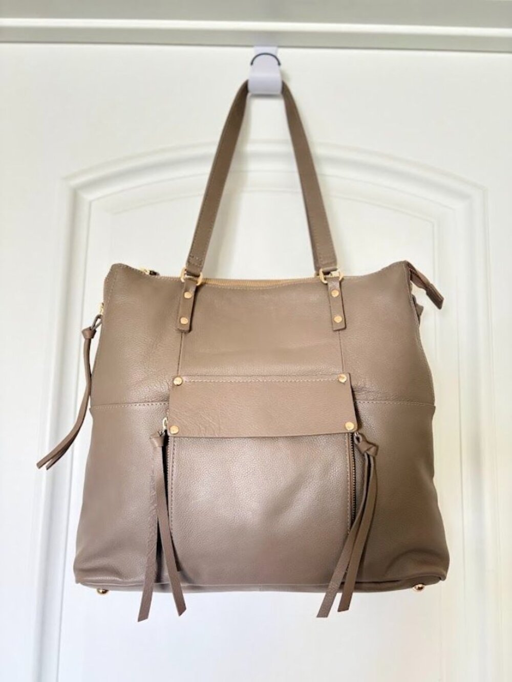 KOOBA Everette Leather Zip Tote in Taupe - New with Tags - Picture 3 of 13